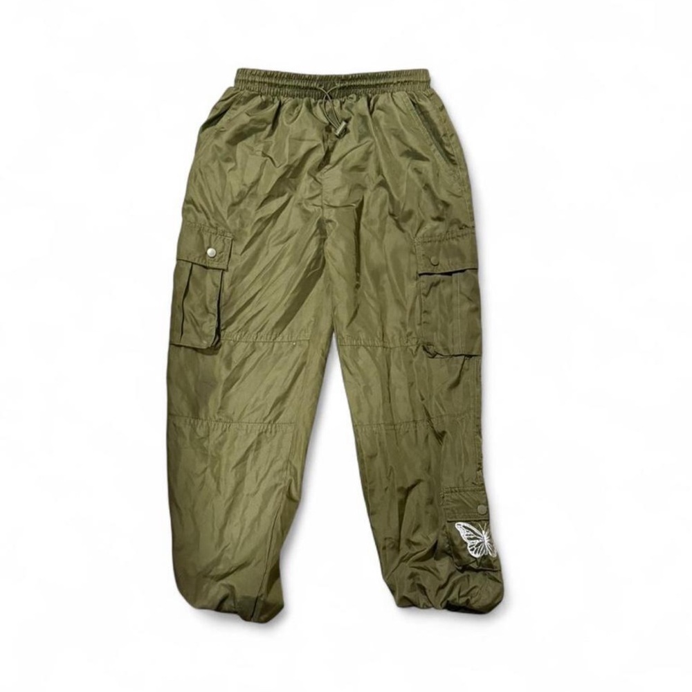 Real Love Girls Olive Green Cargo Pants with butterfly on bottom leg size 10/12